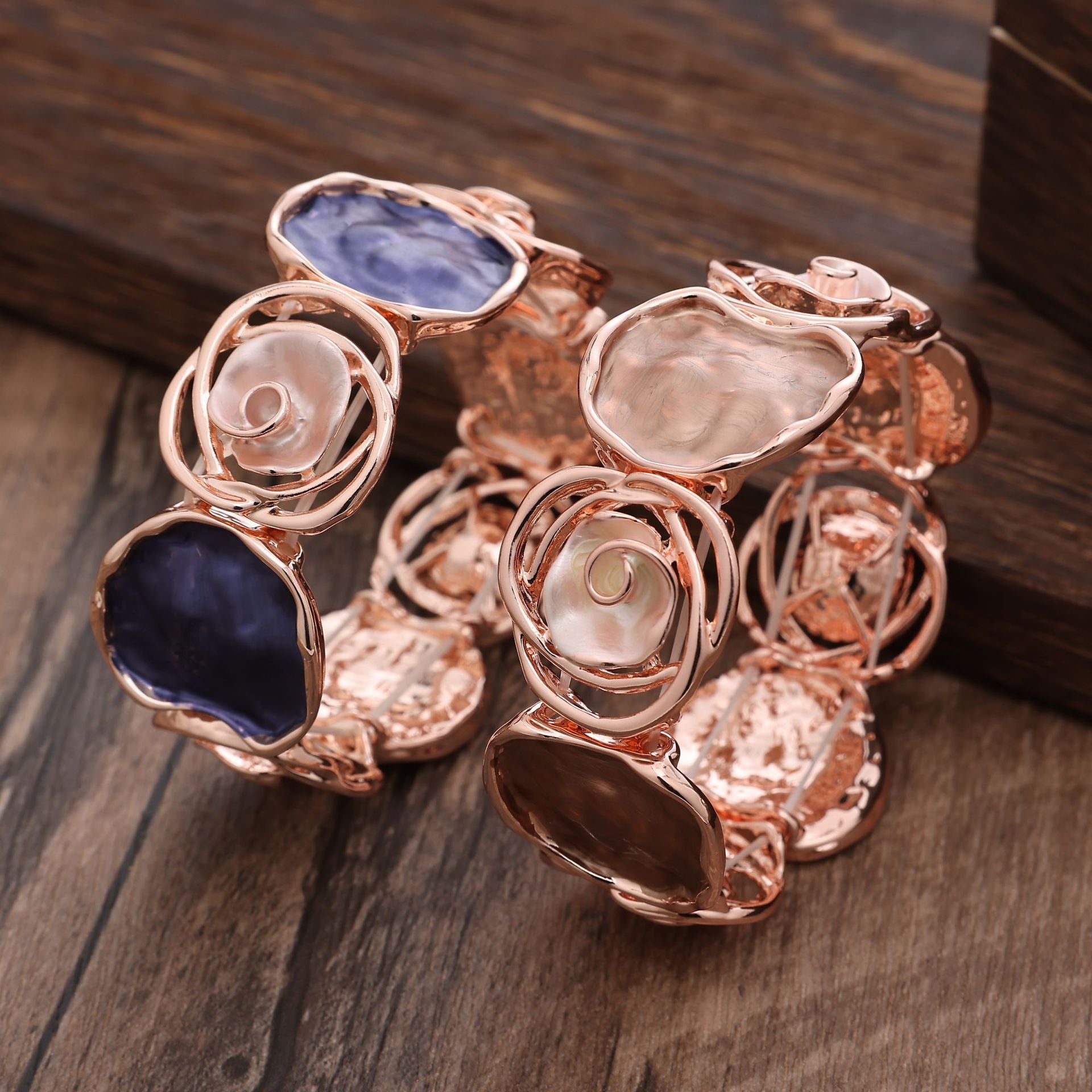 Wholesale Rose Flower Hollow Stitching Alloy Bracelet